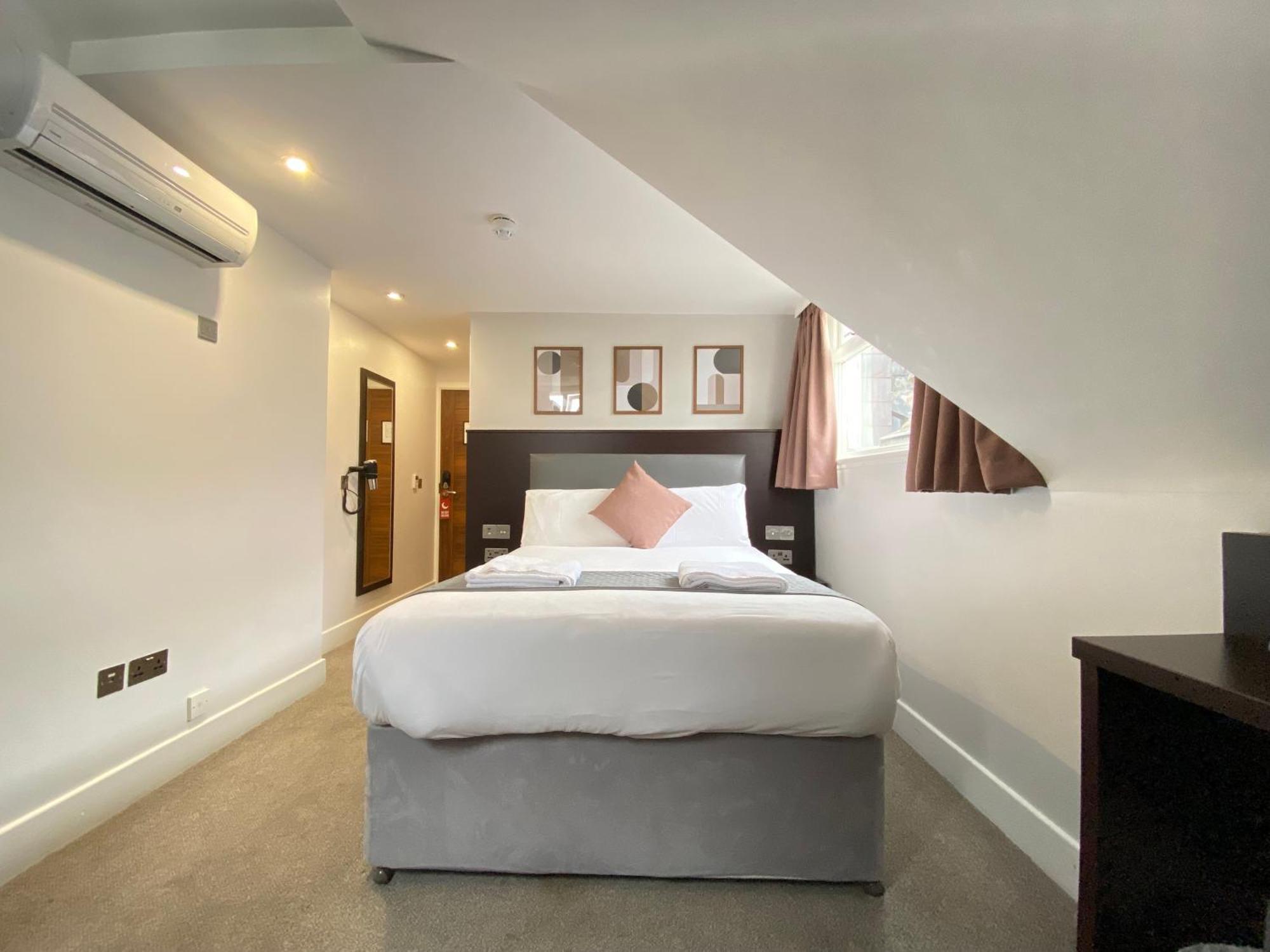 Trebovir Hotel London Eksteriør billede