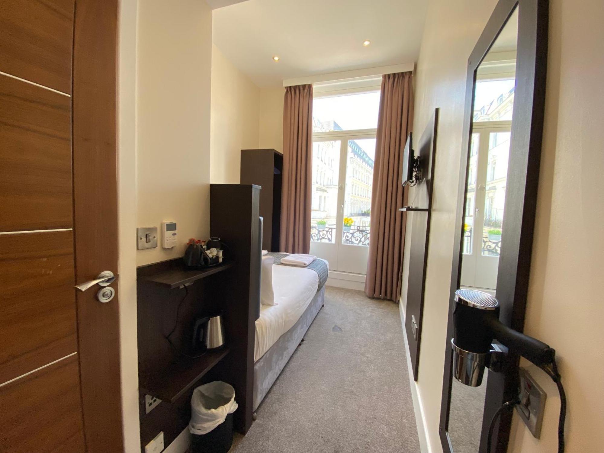 Trebovir Hotel London Eksteriør billede